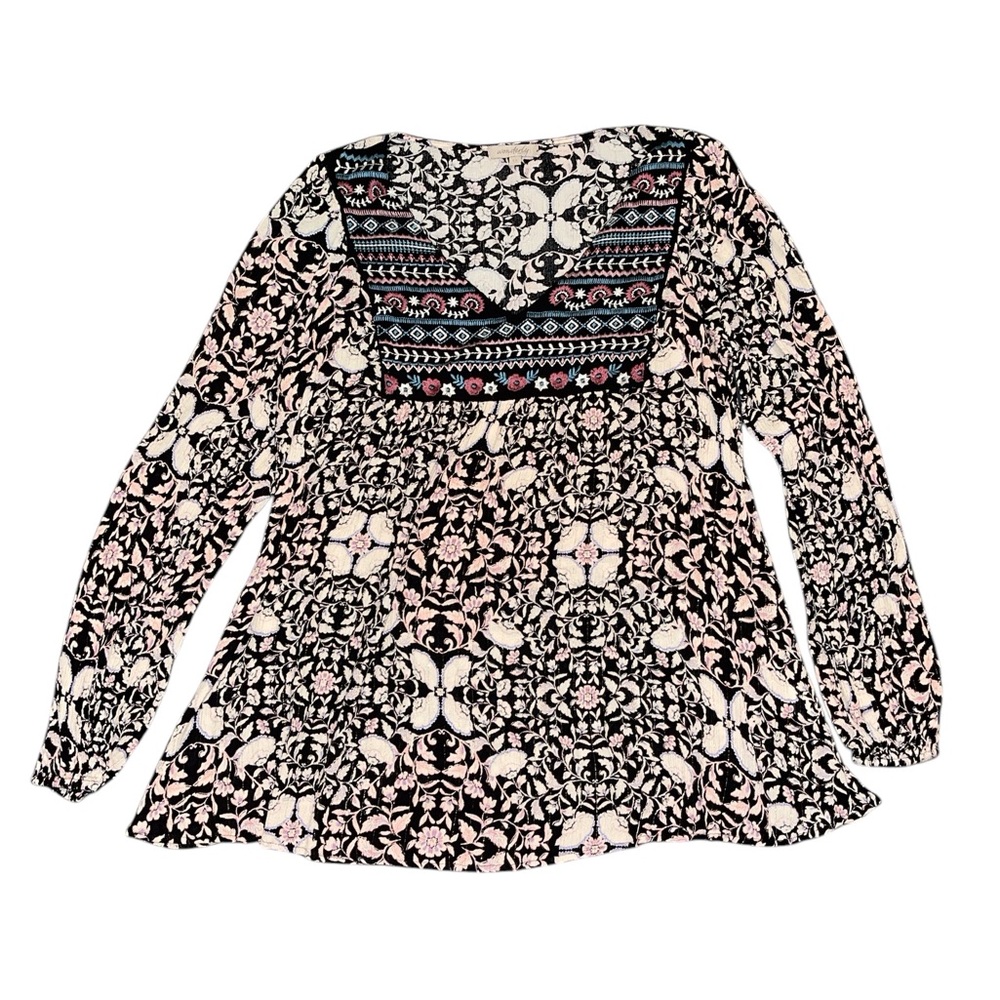 Wonderly Black and Cream Patterned Top - Picture 7 of 15